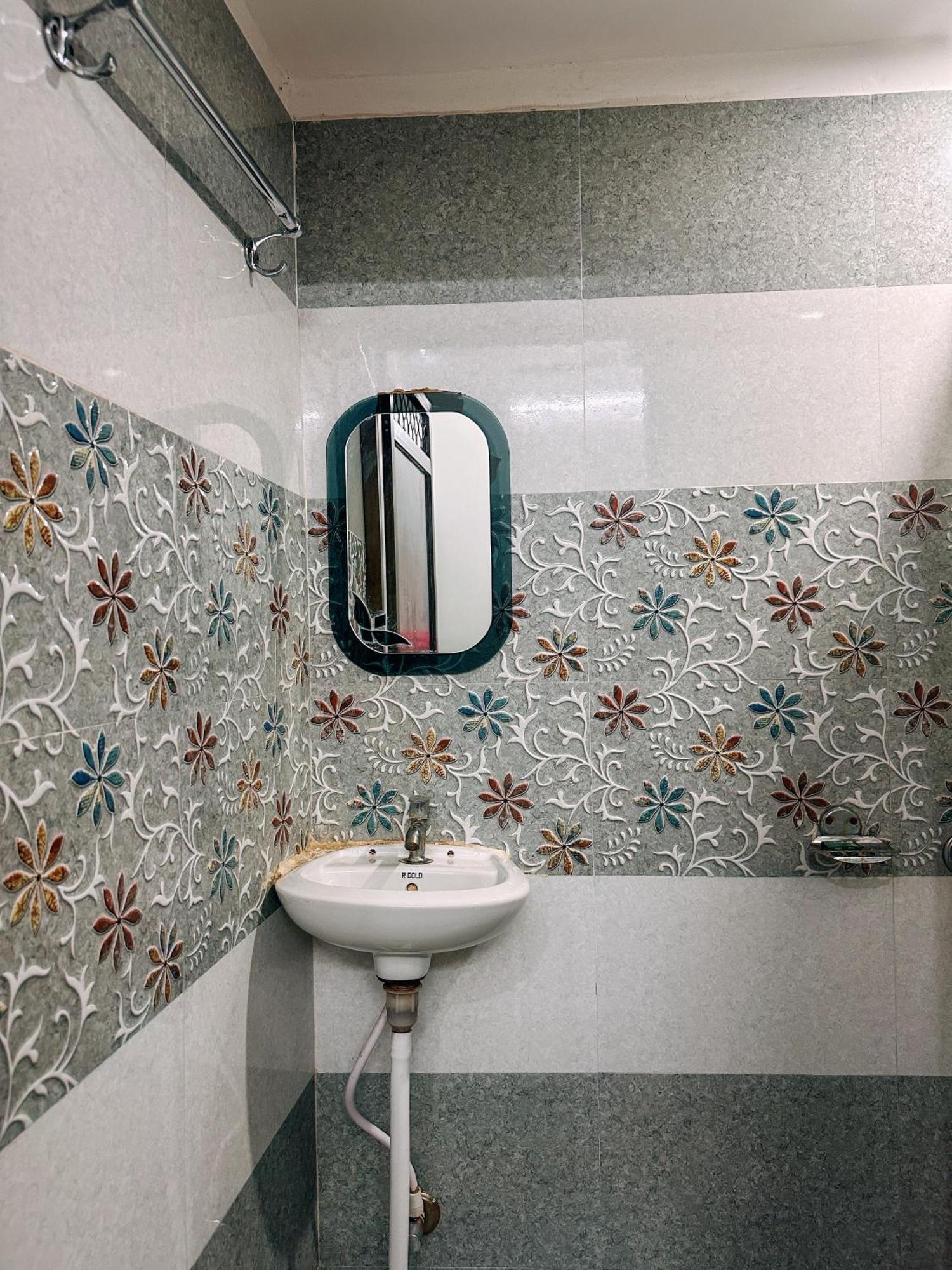 Shree K.B Guest House Варанасі Екстер'єр фото