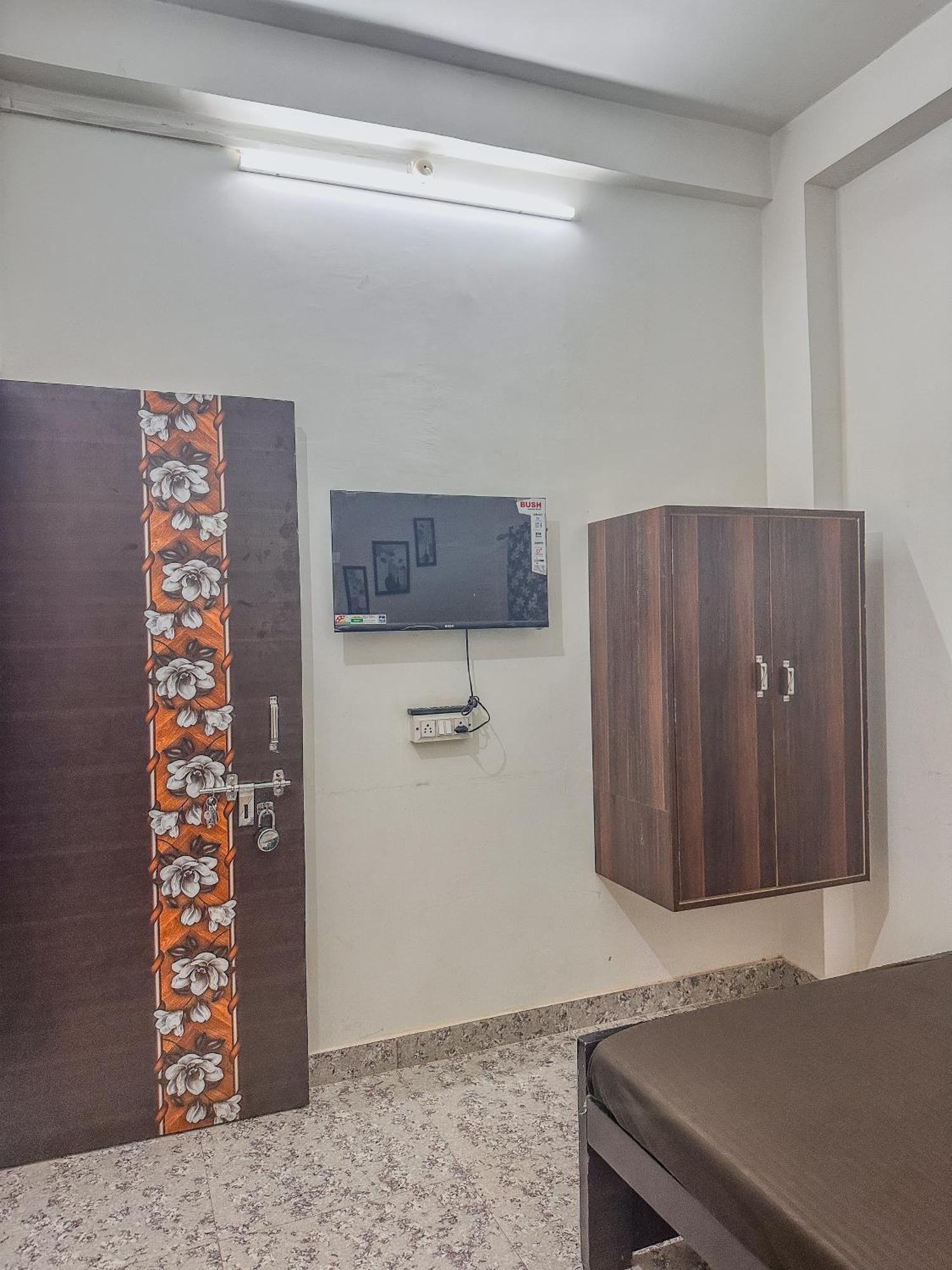 Shree K.B Guest House Варанасі Екстер'єр фото