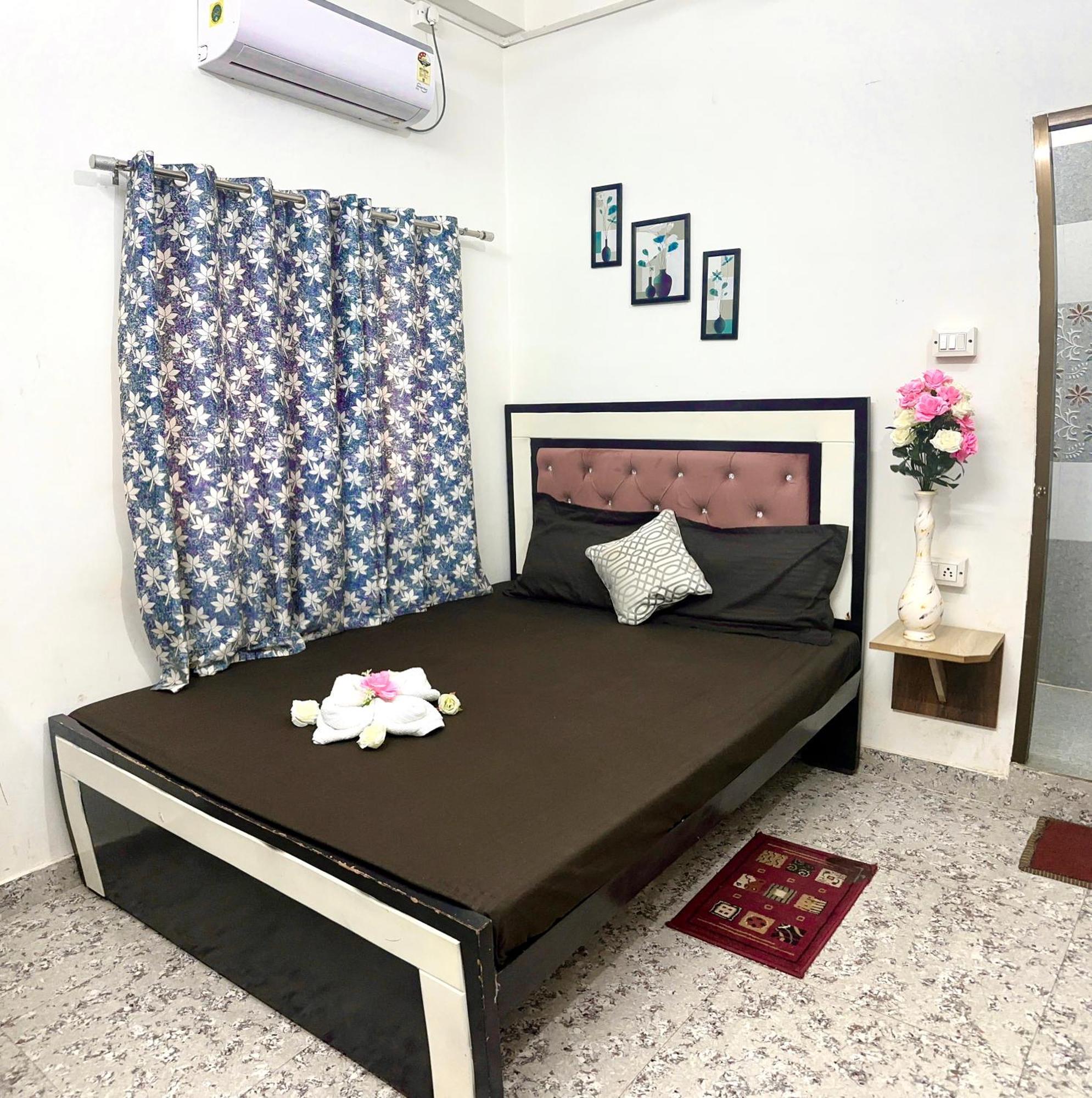 Shree K.B Guest House Варанасі Екстер'єр фото