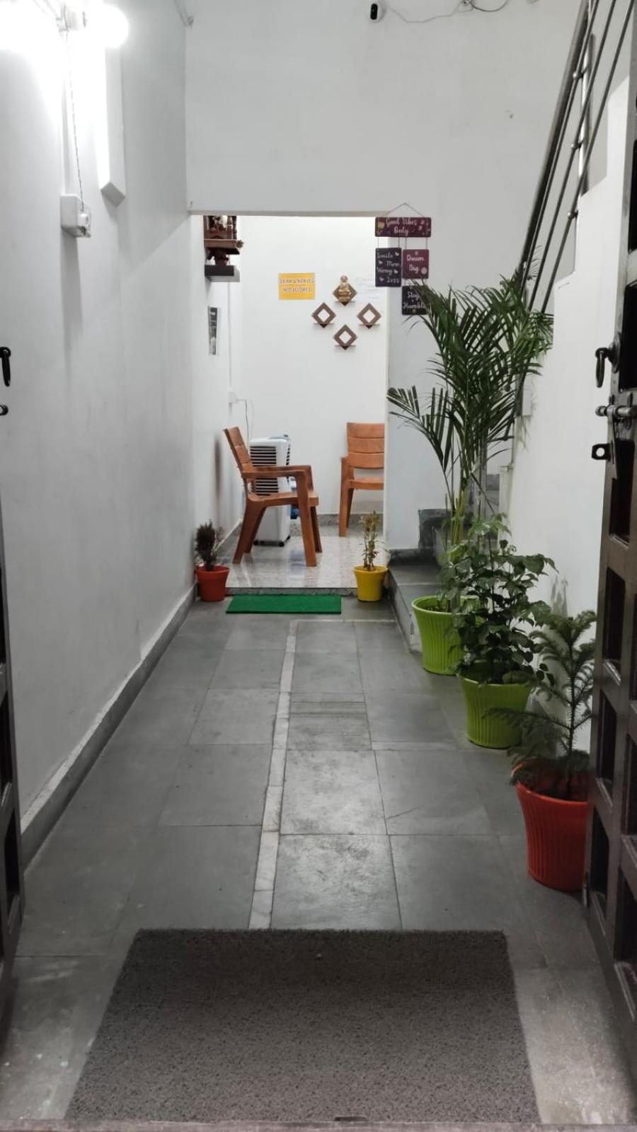 Shree K.B Guest House Варанасі Екстер'єр фото